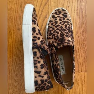 Steve Madden cheetah print shoes size 8.5